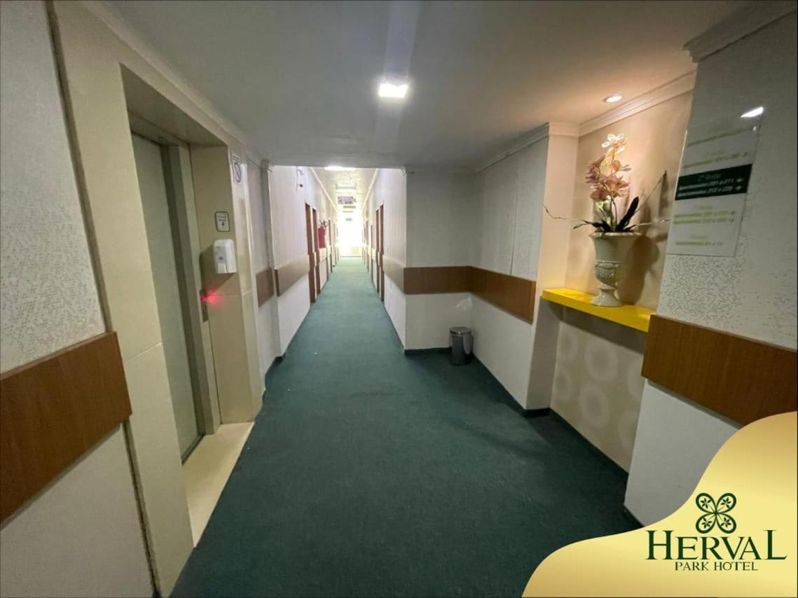 Herval Park Hotel Ponta Pora Bagian luar foto