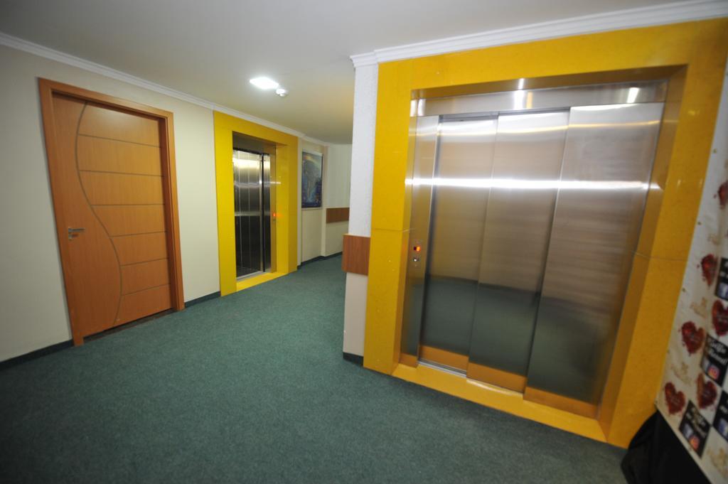 Herval Park Hotel Ponta Pora Bagian luar foto