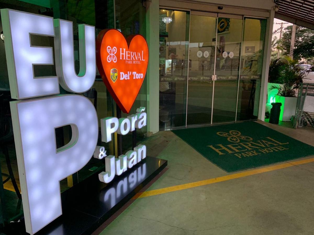 Herval Park Hotel Ponta Pora Bagian luar foto